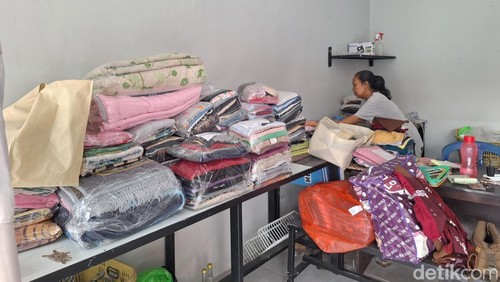 Suasana laundry milik Devi, di Lingkungan Ampenan Tengah, Kota Mataram, Rabu (15/4/2026). Nathea Citra/detikBali