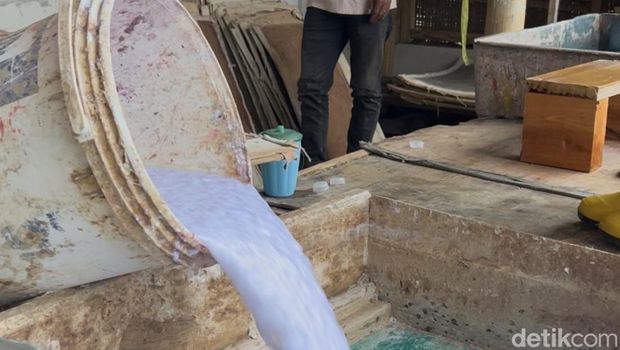 Tampilan produk daur ulang lomba Suhuf