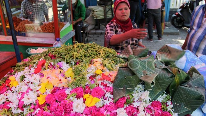 Makna Bunga Rampai dalan Tradisi Melayu
