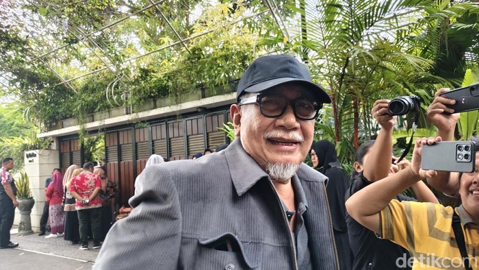 Deddy Mizwar Sebut Popularitas Jokowi Kini Setara Shah Rukh Khan