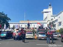 Demo Buruh di Surabaya