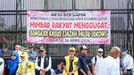 Demo di DPR, Roy Suryo Tuntut Jokowi Buka Ijazah ke Publik