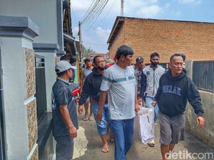 Video Akhir Tragis Agus Satpam, Aksi Heroik Berakhir Maut di Air Bah