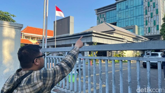 Kantor ESDM Jatim digeledah Kejati