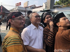 Menko Zulhas Kebut Penyaluran MBG di Sekolah Berbasis Agama
