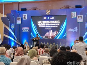 Mendes Tegaskan Dana Desa Tak Dipotong untuk Kopdes, Hanya...
