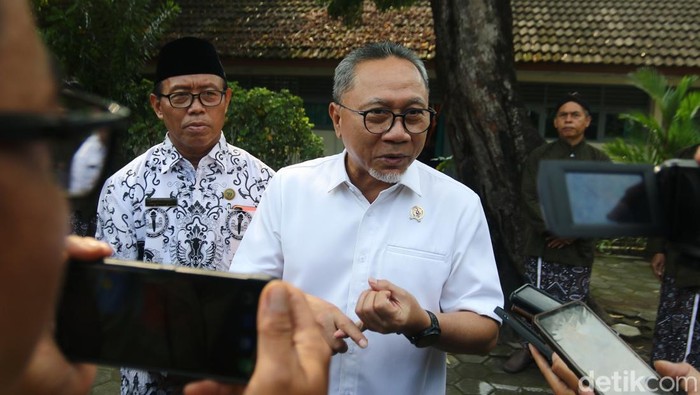 Pemerintah Panggil Pengusaha Tekan Kenaikan Harga Plastik Maksimal 30%