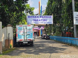 Sempat Viral Tarik Rp 4 Ribu, Parkir Perpustakaan Jateng Kini Gratis