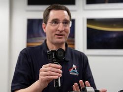 Pelatihan Fotografi Krusial bagi Kru Artemis II