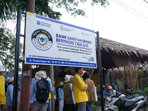 Pusri Inisiasi Program Bank Sampah Sehati, Dukung Economy Circular
