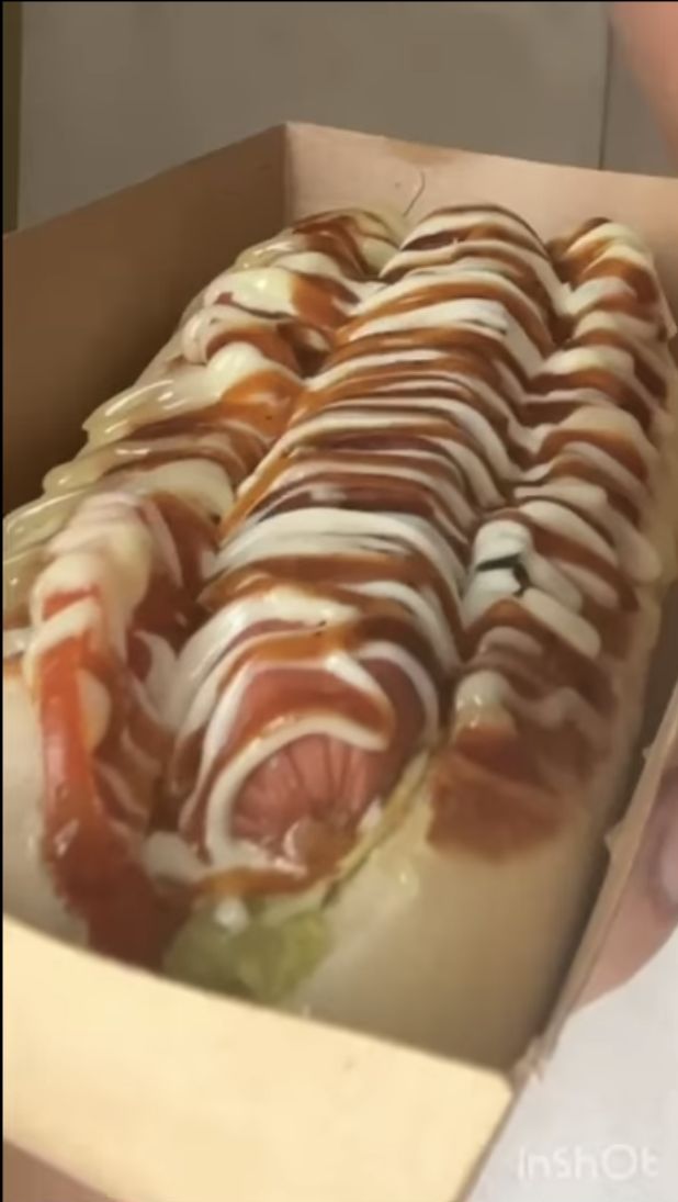 Setelah Burgernya Viral, Aldi Taher Kini Jualan Hot Dog 'Odadog'
