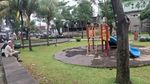 Potret Taman Mahoni yang Gratis dan Sejuk di Jakarta Timur