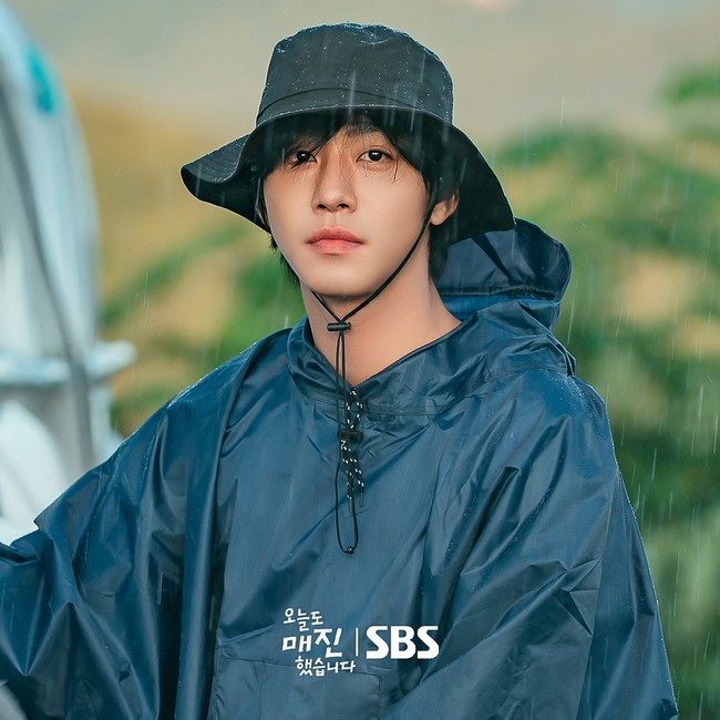 Penggemar dapat menantikan penayangan Sold Out on You mulai 22 April 2026. Episode terbarunya dapat ditonton secara legal dengan subtitle Bahasa Indonesia di Netflix. Foto: dok. SBS