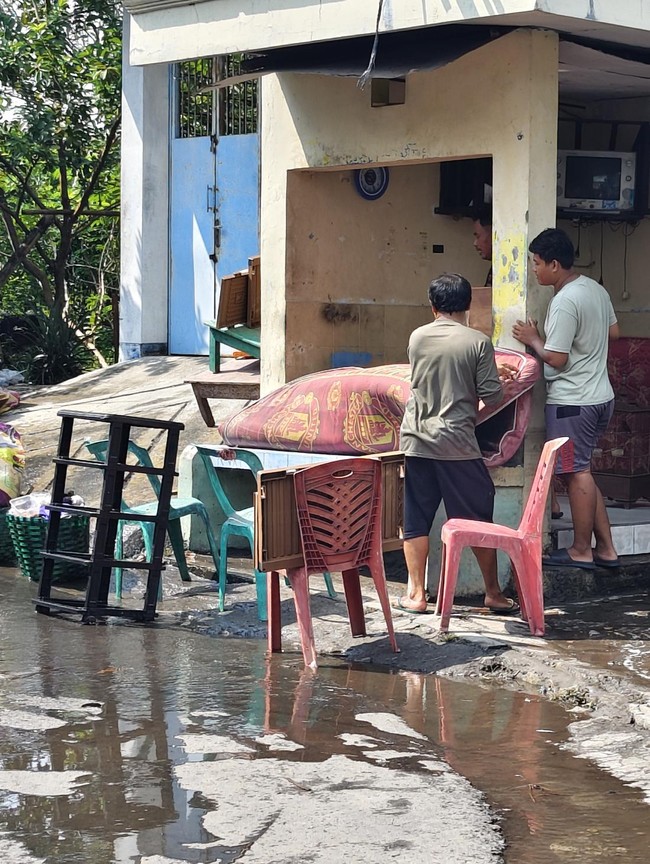 Kondisi Kampung Joyotakan Solo Usai Direndam Banjir