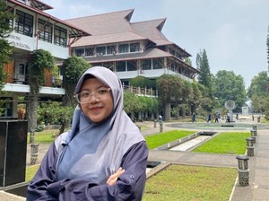 Kisah Dinda, Siswa Tuli dari SLB Santi Rama yang Berhasil Lolos SNBP 2026 di ITB