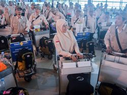 460 Petugas Haji Berangkat ke Arab Saudi