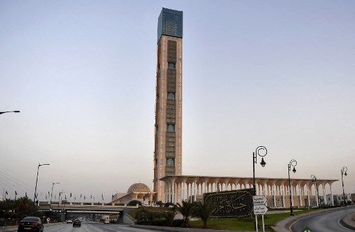 This picture taken on October 31, 2022 shows a view of the Great Mosque of Algiers (Djamaa el-Djazair) in the centre of Algeria's capital, completed in 2019, the third-largest mosque in the world after the Mecca Grand Mosque of the Prophet Mohamed's Mosque in Medina, and housing the world's tallest minaret at 265 metres (869 ft). (Photo by FETHI BELAID / AFP)