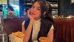 Davina Karamoy Bagikan Momen Makan di Resto, Nikmati Ramen dan Steak