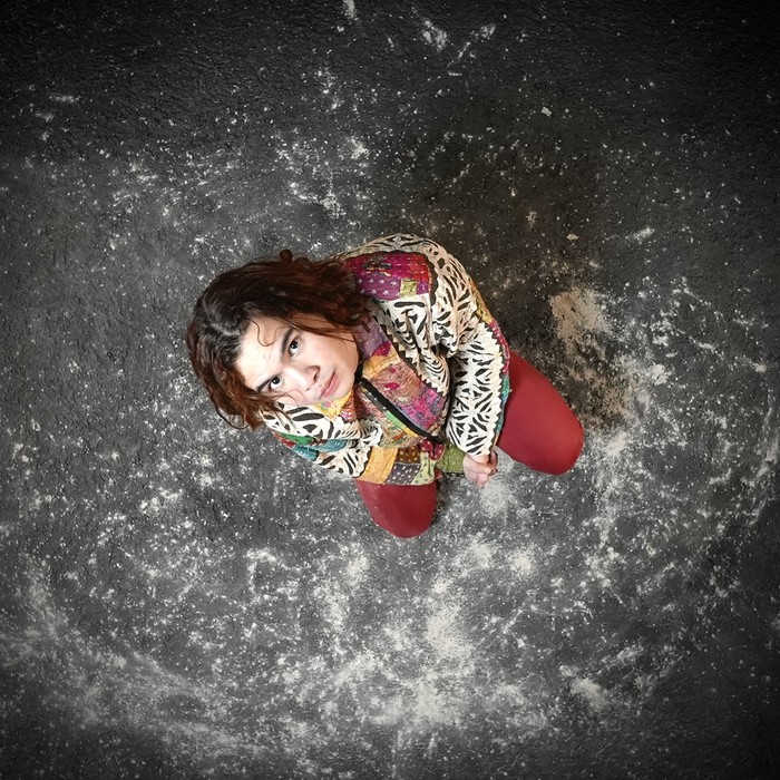 Dul Jaelani merilis single Usia 25 yang mencerminkan perjalanan hidup dan refleksi di fase dewasa. Lagu ini mengajak pendengar memahami pencarian jati diri.