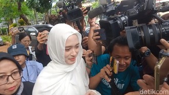 Pihak Inara Rusli Persoalkan Bukti Ilegal CCTV yang Digunakan Wardatina Mawa
