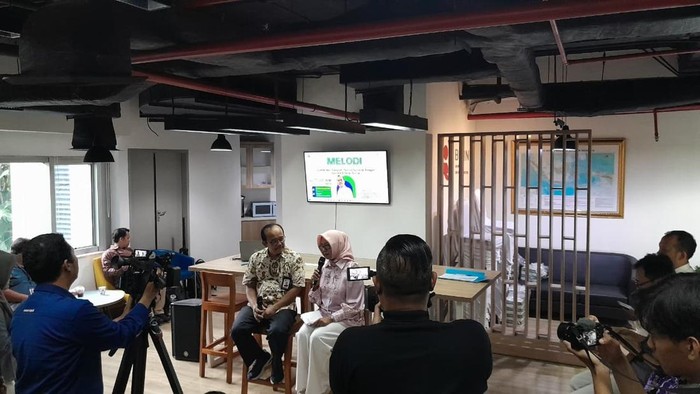 Media Lounge Discussion (MELODI) bertajuk Listrik dari Sampah: Di tengah Gejolak Energi Dunia, di Gedung B.J Habibie Jakarta Pusat, Kamis (16/4/2026).