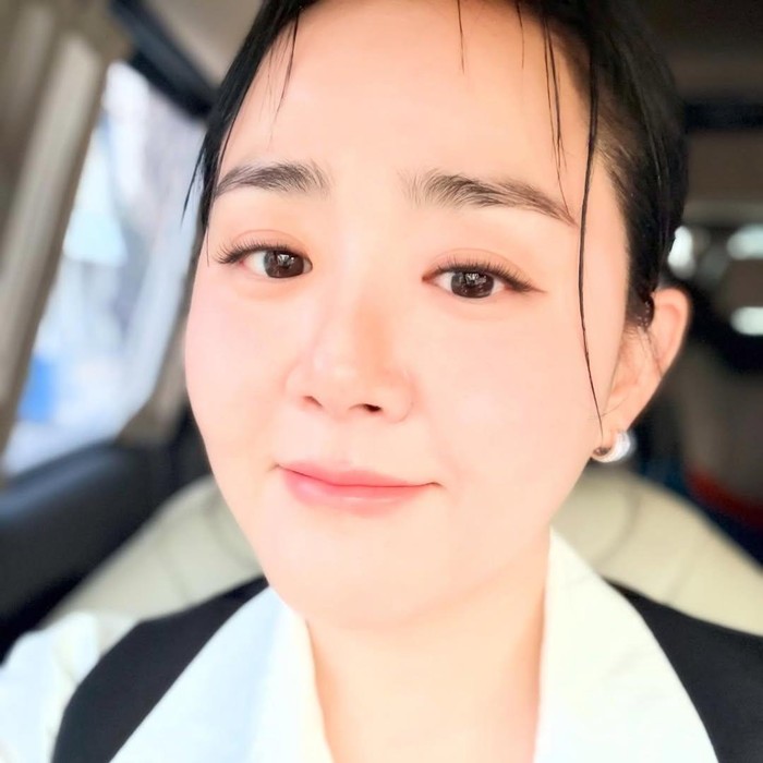 Moon Geun Young