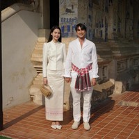Nadech Kugimiya dan Urassaya Sperbund baru saja melangsungkan pernikahan. Mereka meresmikan hubungan setelah 15 tahun berpacaran.Foto: Instagram