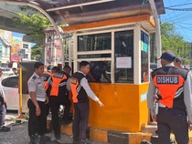 Portal Parkir di Pettarani Square Makassar Dibongkar gegara Tak Punya Izin