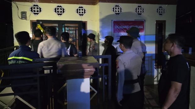 Polsek Panipahan menyegel delapan rumah diduga terkait narkoba