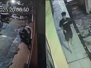 Video Detik-detik Alung Tersangka 58 Kg Sabu Kabur dari Polda Jambi