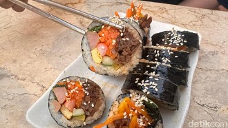 Seoul Gimbab: Jajan Kimbab dan Rose Tteokbokki di Kedai Korea Mungil