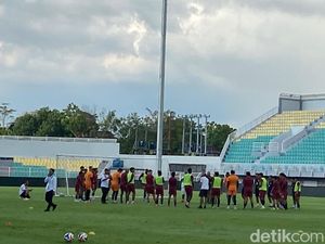 Fabio Lefundes Bawa 23 Pemain Borneo FC Lawan PSM di Stadion BJ Habibie