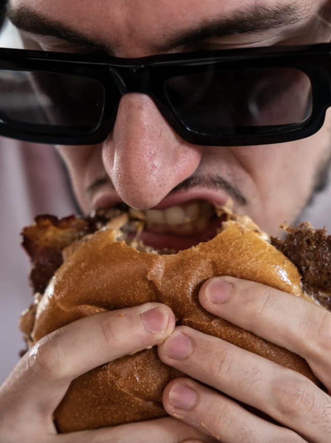 Top 10 Negara yang Paling Banyak Makan, Indonesia Tak Masuk Daftar!