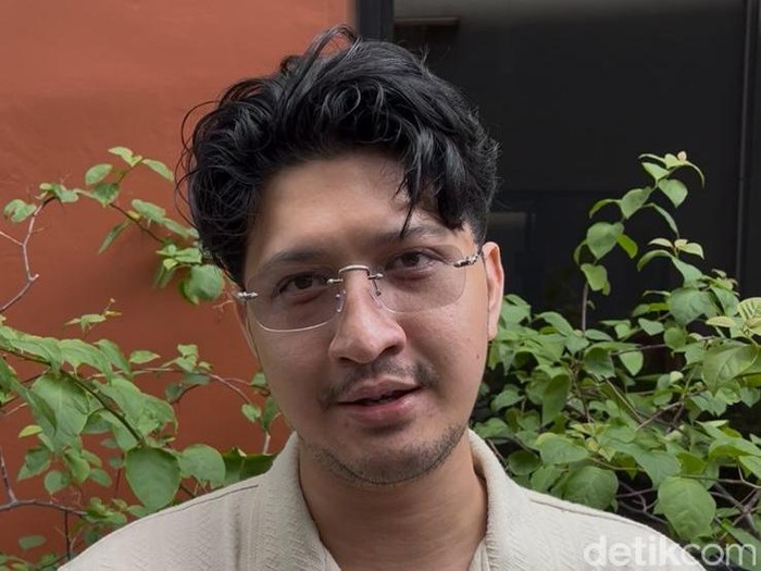 Aditya Zoni di Mampang Prapatan, Jakarta Selatan, Jumat (17/4/2026).