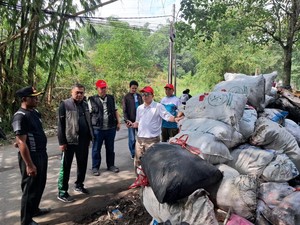 HUT ke-385 Kabupaten Bandung: Belasan Ribu ASN Turun Bersihkan Sampah