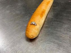 Deretan Momen Lamaran Paling Nyeleneh yang Sempat Vital di Internet