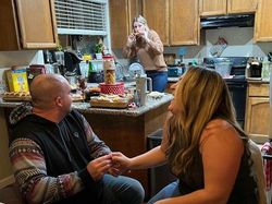 Deretan Momen Lamaran Paling Nyeleneh yang Sempat Vital di Internet