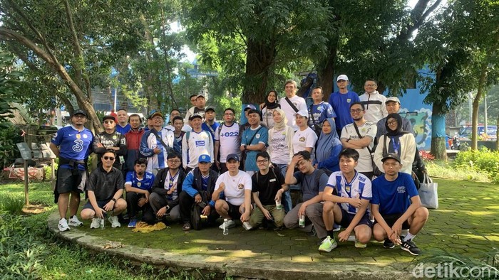 Kegiatan Bobotoh Walking Tour bersama Eko Maung.
