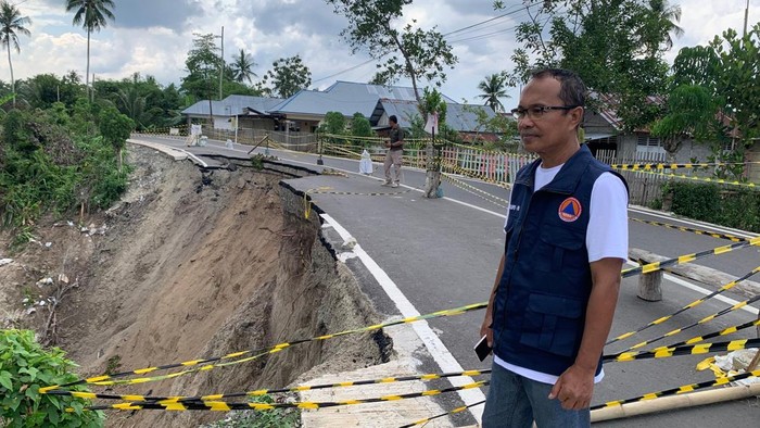 Longsor di Pulubala, Gorontalo.