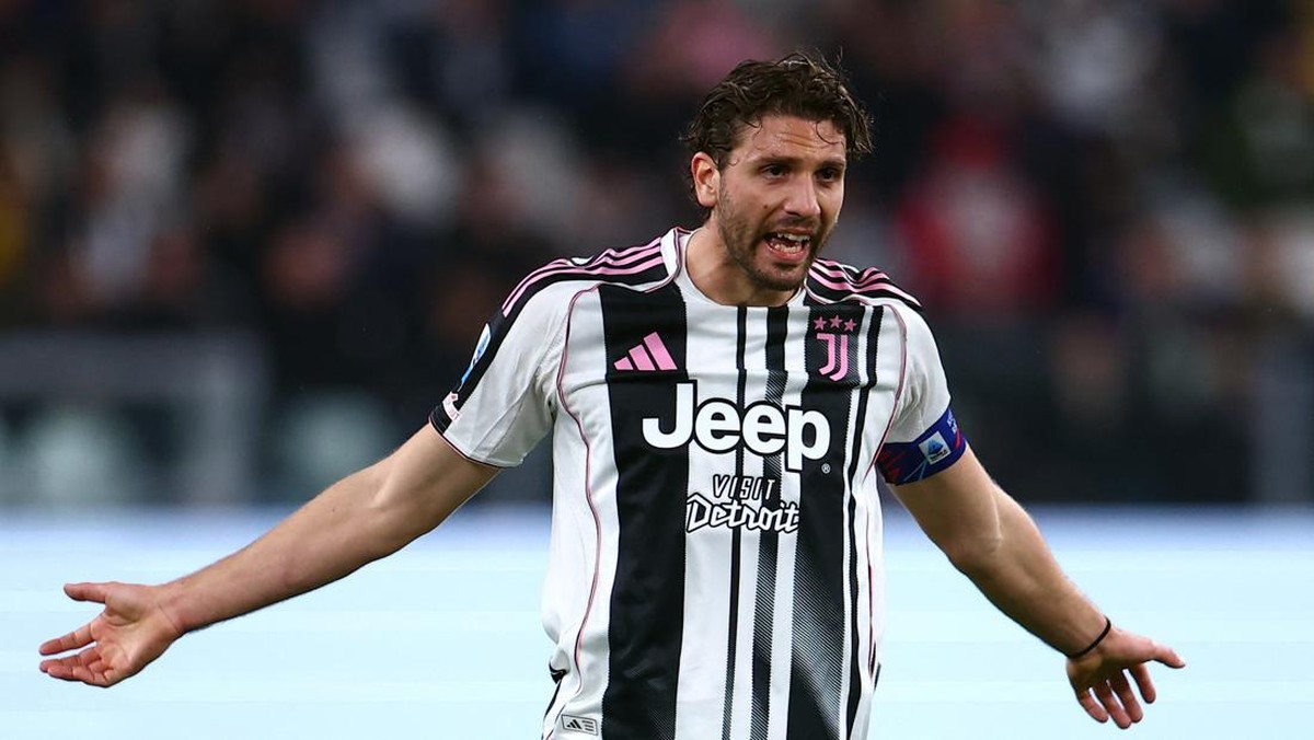 Manuel Locatelli, kapten Juventus, dihadiah kontrak baru sampai 2030. (REUTERS/Guglielmo Mangiapane)
