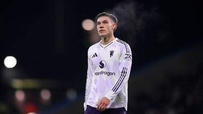 Manuel Ugarte Main, MU Banyak Kalahnya