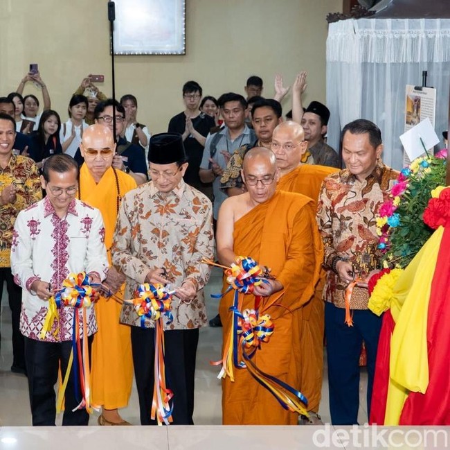 Menag Nasaruddin Umar Hadiri Perayaan 67 Tahun Sangha Agung Indonesia