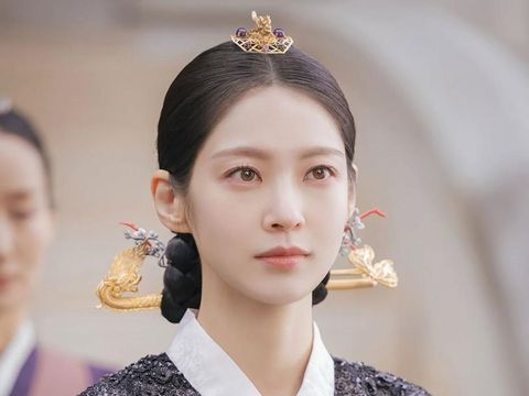 Pemain Drama Korea Perfect Crown