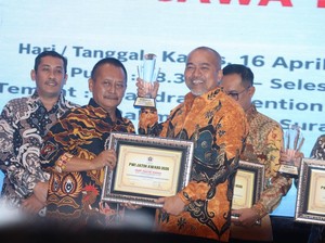 Hari Pers Nasional, AKBP Jumhur Raih Penghargaan Tokoh Rastra Sewakotama