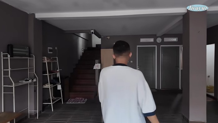 Rumah baru Jirayut Rumah baru Jirayut