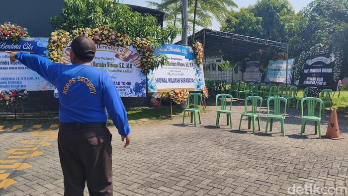 Rumah duka pilot helikopter yang jatuh di Kalimantan