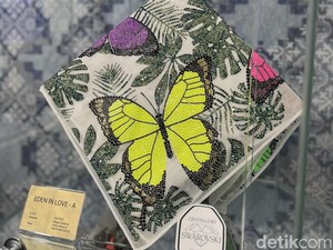 Hijab Mewah Seharga Rumah Rp 300 Jutaan Dijual di Jakarta, Intip Detailnya