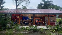Surga Jajanan! 7 Kuliner di Taman Bendera Pusaka Barito yang Lagi Viral