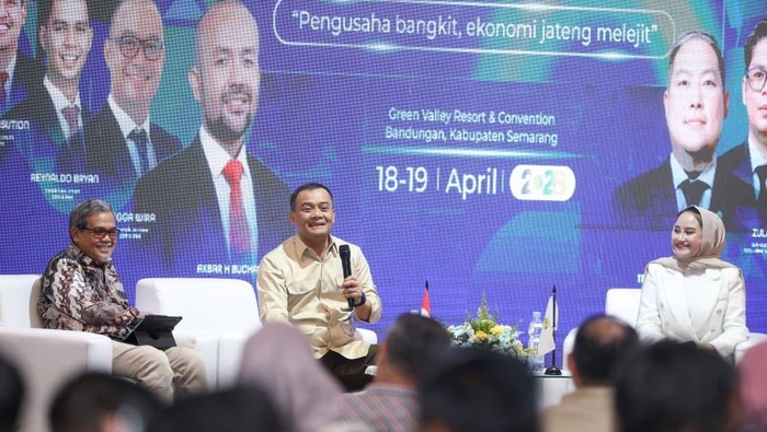 Gubernur Jateng Ahmad Luthfi