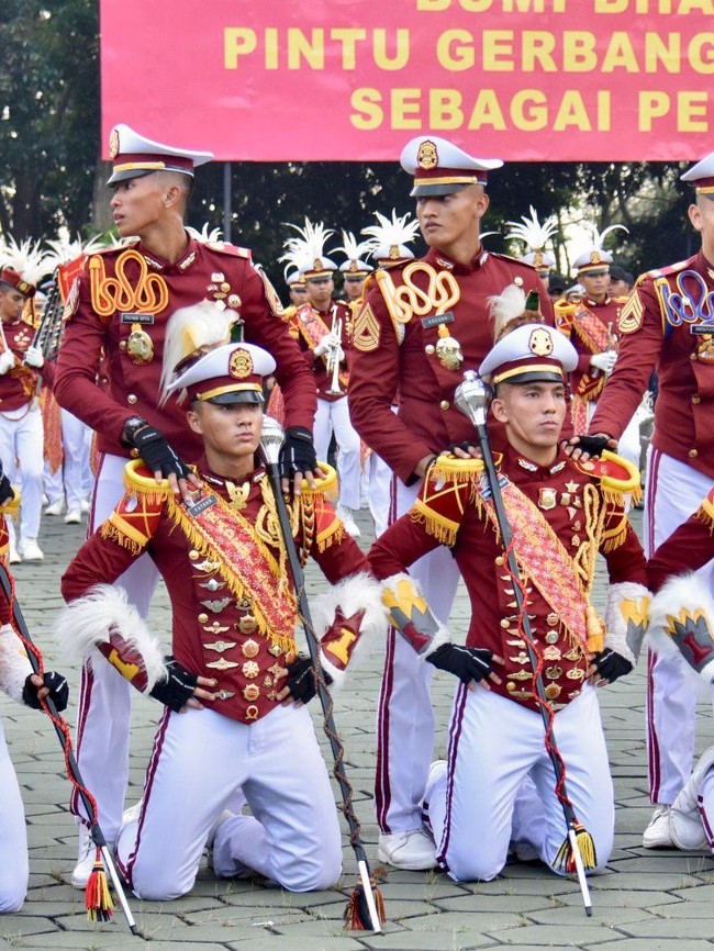 Momen Isra Mashel Terpilih Jadi Stickmaster Utama Drum Corps Akpol